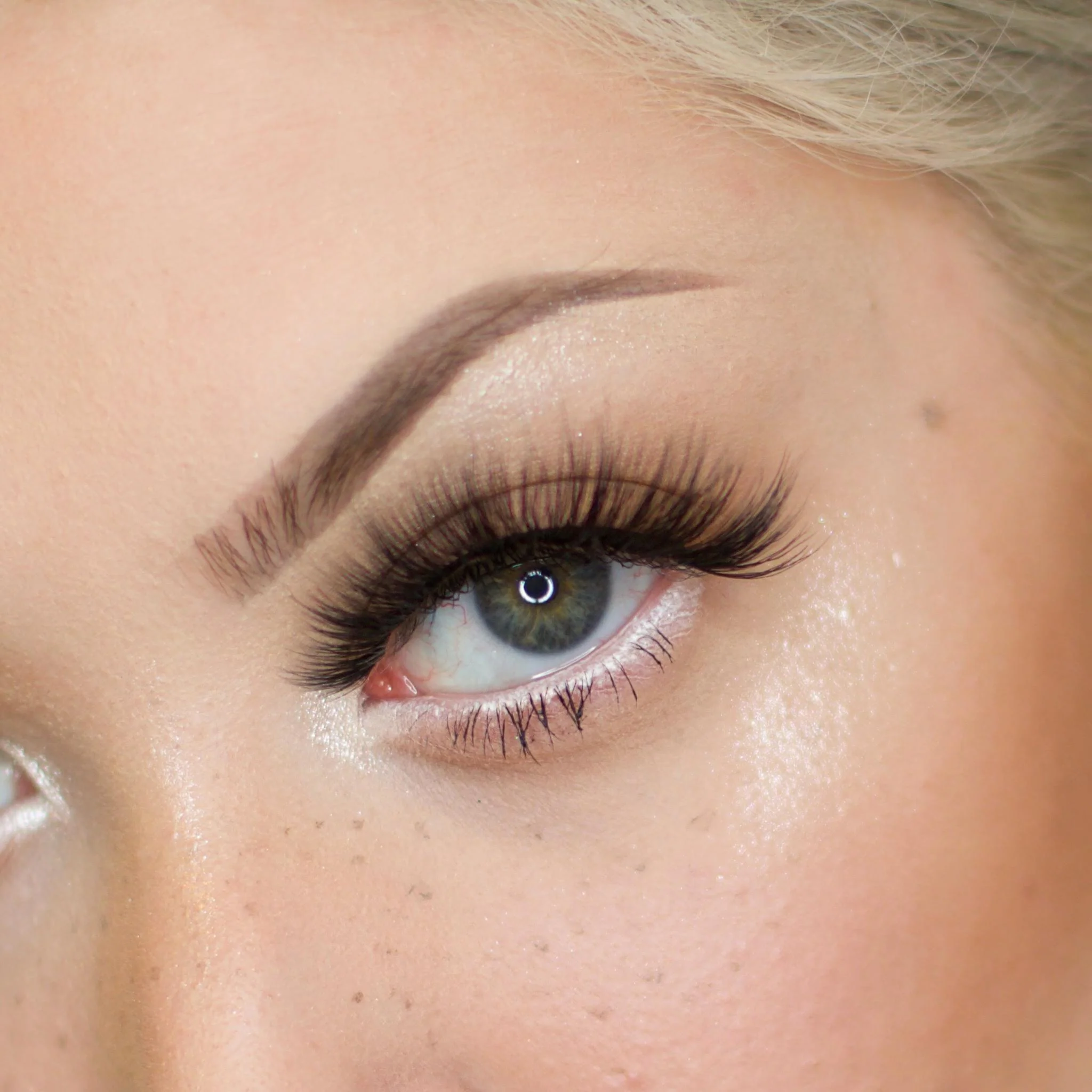 Fabulashes 3D Faux Mink False Eyelashes Style A4 - Image 3